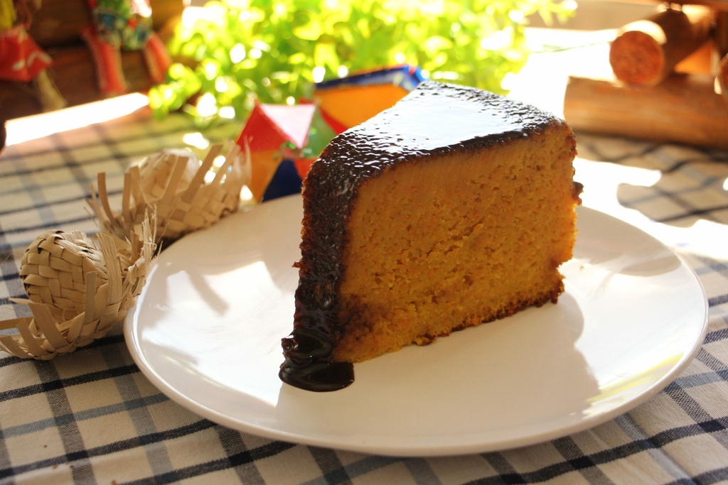 Bolo Fatia Chocolate com Cenoura
