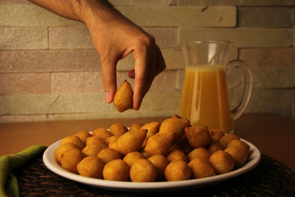 Combo 25 Salgadinhos Fritos + Refrigerante 600ml