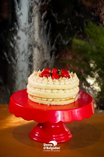 Naked Cake Morango