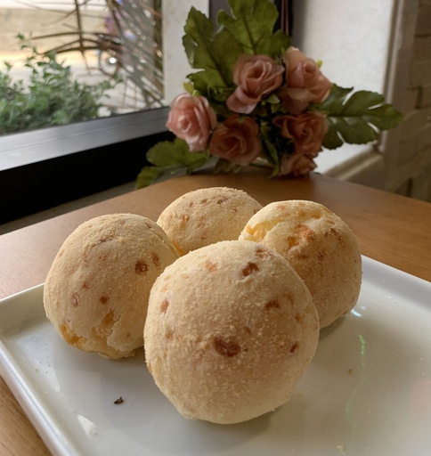 [933] Pão de Queijo Mineiro (04und)