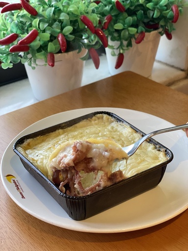 [1365] Escondidinho de Carne de Sol c/ Macaxeira